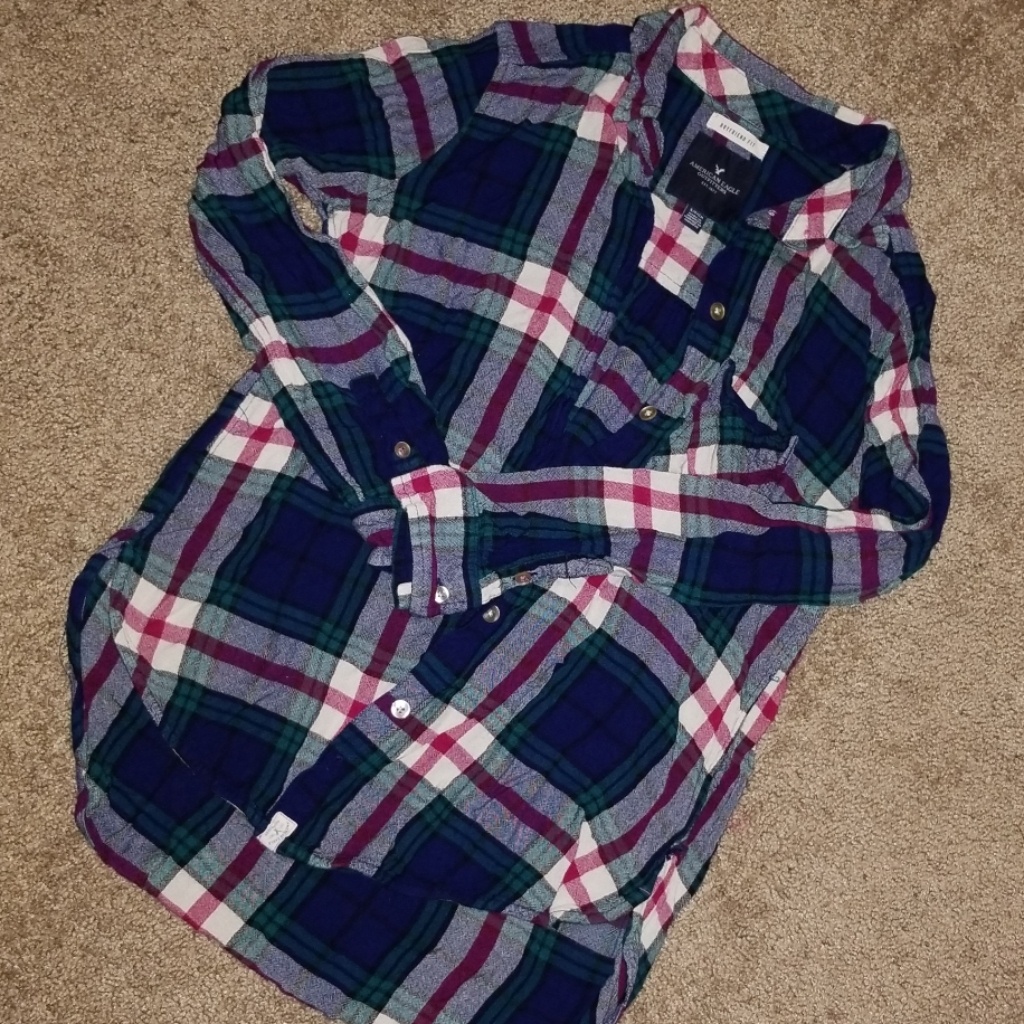 American Eagleplaid Button Down